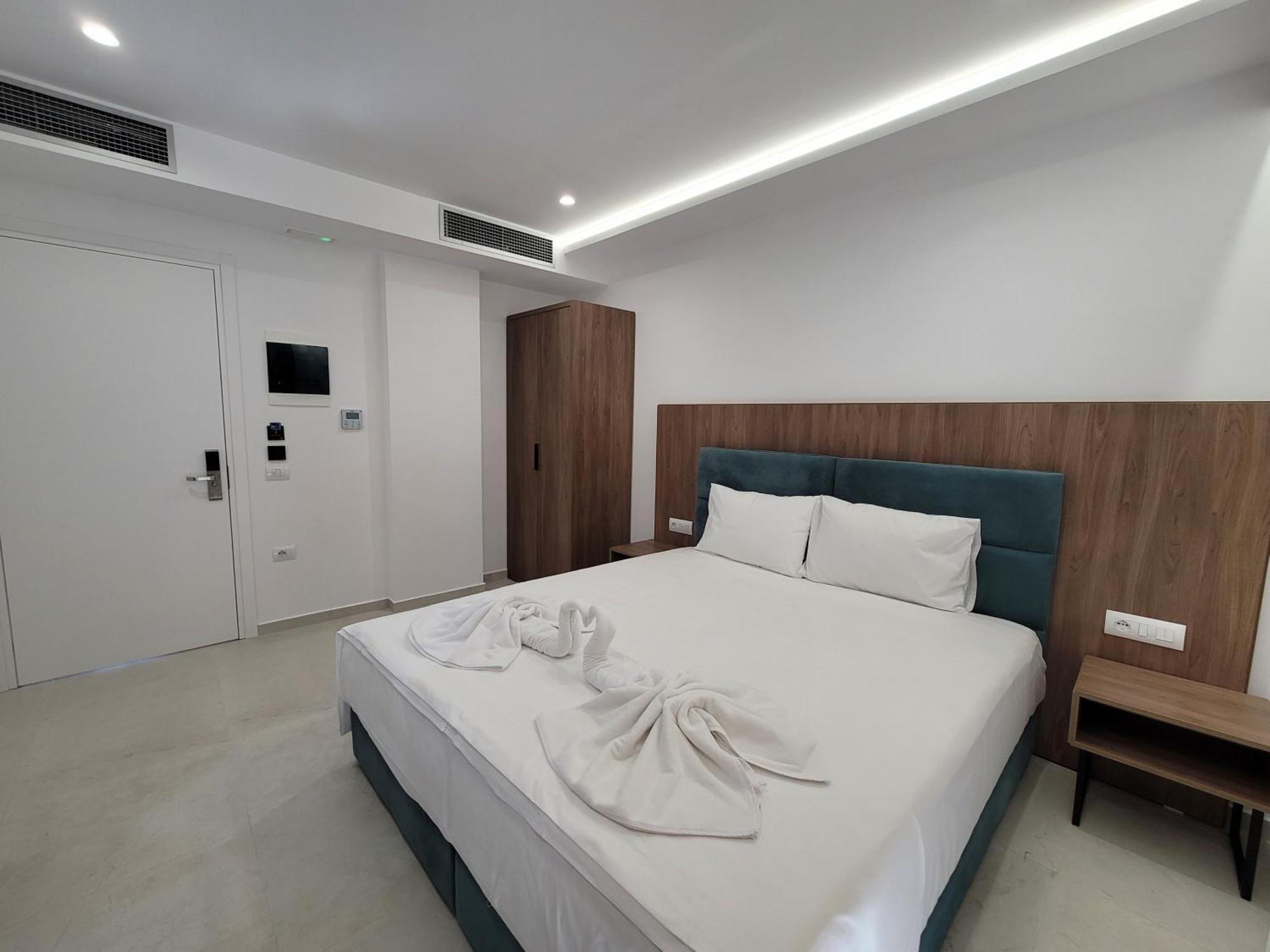 Prestige Hotel